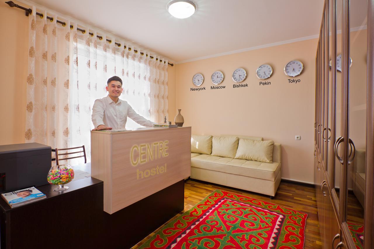 Centre Hostel Bishkek Esterno foto
